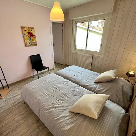 Petit-pere - A 400m De La