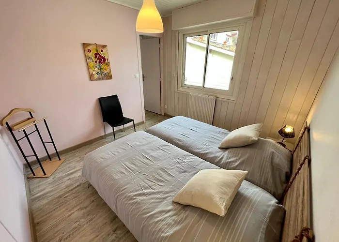 Petit-pere - A 400m De La